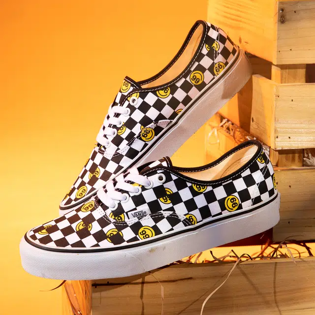 Vans Wallpaper Authentic