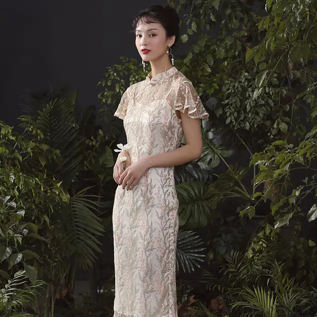 槿爷东方 中国风刺绣小飞袖旗袍 女款 杏色