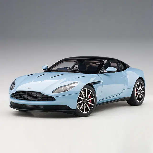 AUTOart 118 ASTON MARTIN DB11