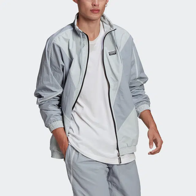 adidas originals V-line Woven Tt