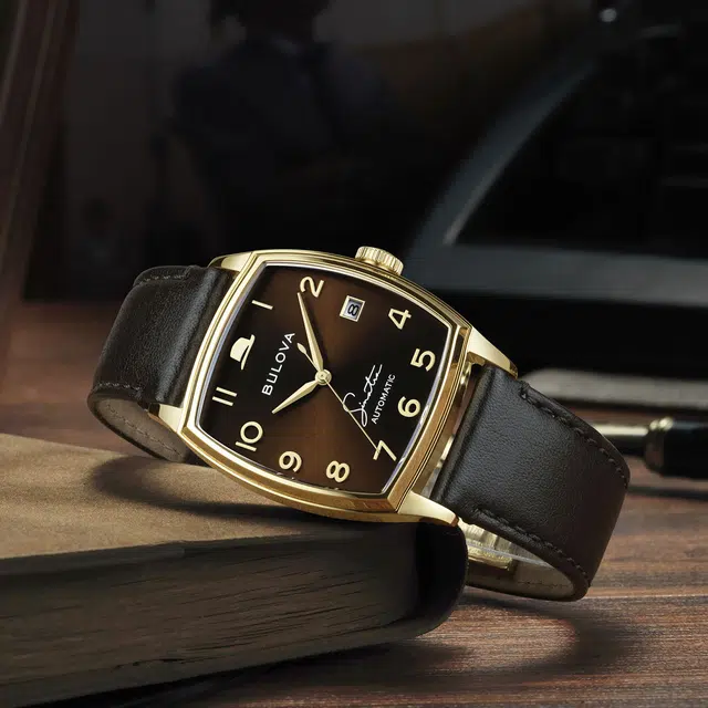 BULOVA 33*40mm 97B198