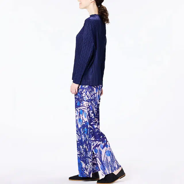 PLEATS PLEASE ISSEY MIYAKE SS23