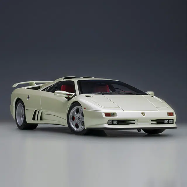 AUTOart 118 Lamborghini DIABLO SE30 JOTA