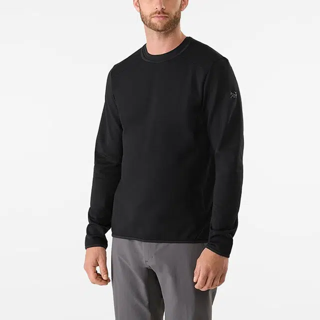 Arcteryx Kyanite AR Tech wool SS23