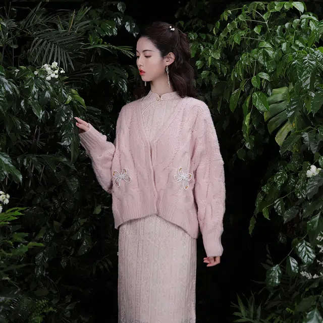 槿爷东方 粉玉蝶针织开衫外套宽松毛衣 女款 藕粉色