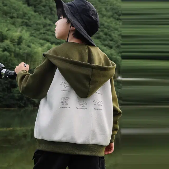 左西 童装 薄款连帽夹克外套 男童 白色