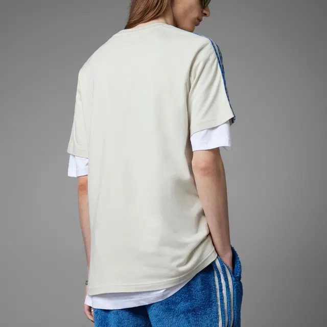 adidas originals SS23 Logo T