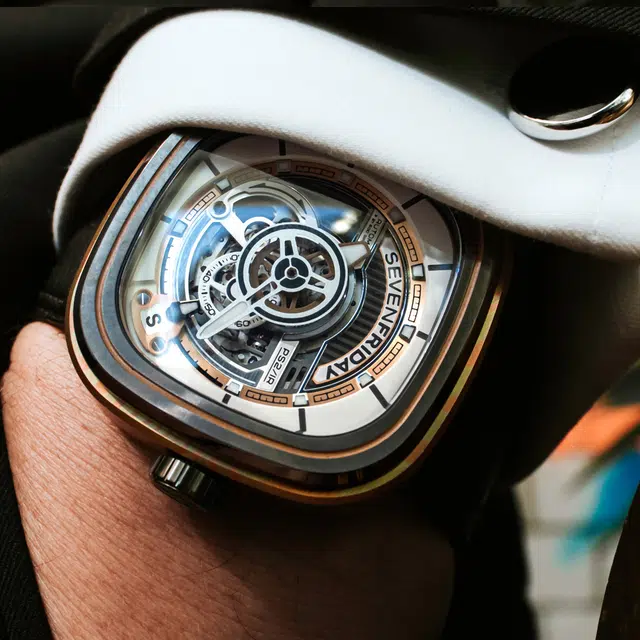 SEVENFRIDAY P 47.6mm PS202