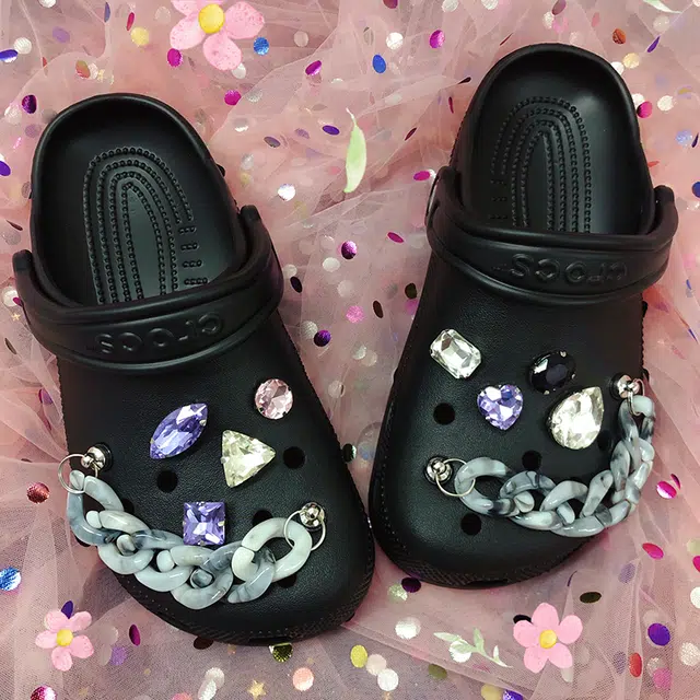 US8ACC DIYcrocs