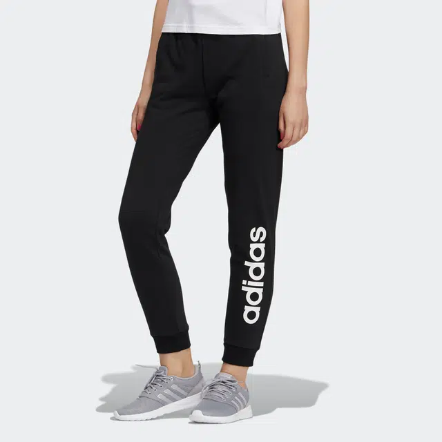 adidas neo W Esntl Pt Knt Logo