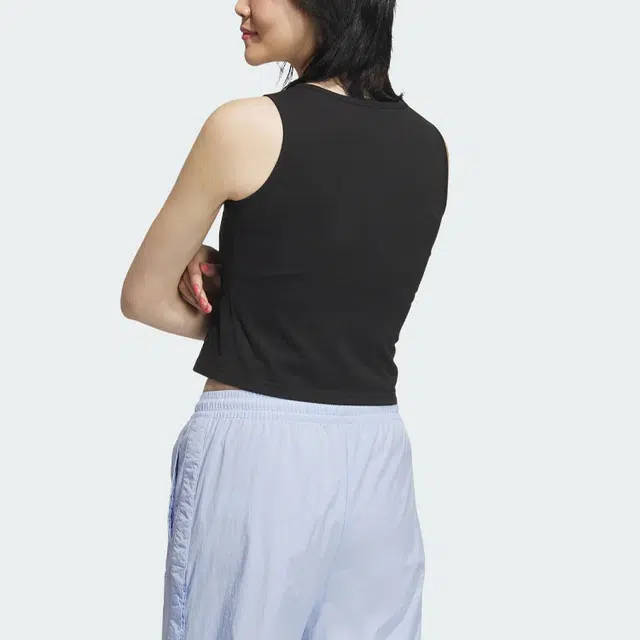 adidas neo W ESNT TANK Logo