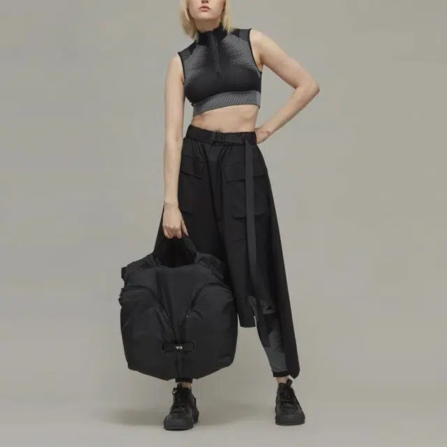 Y-3 Logo
