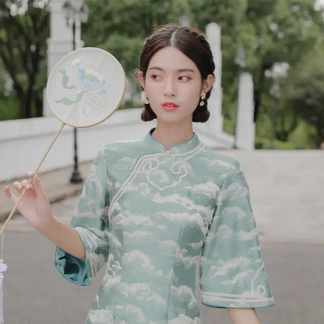 槿爷东方 云清灰姑娘 如意纹长袖旗袍 女款 青绿色