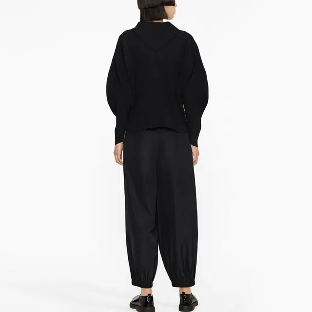ISSEY MIYAKE SS23 T