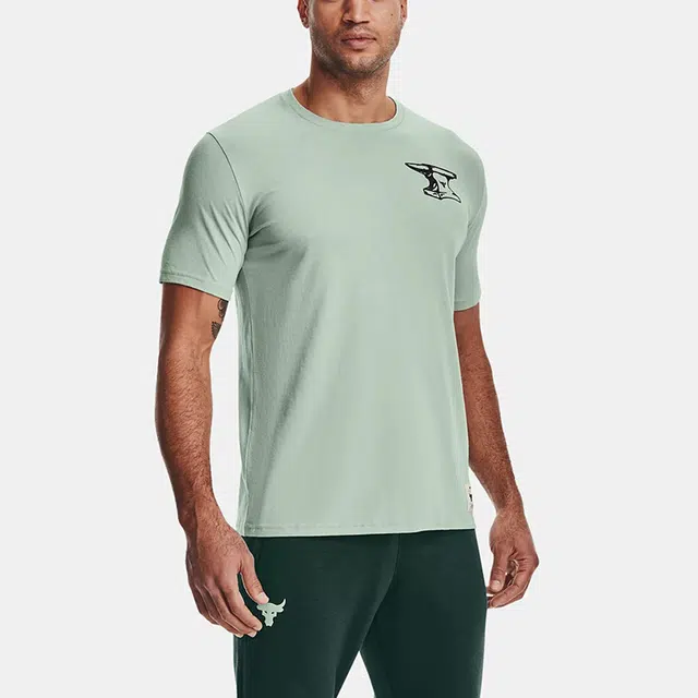 Under Armour T