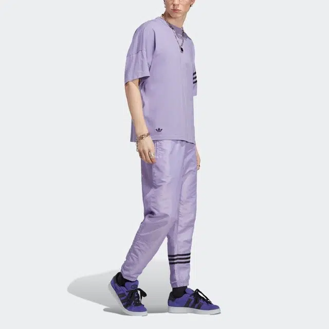 adidas originals adicolor Neuclassics T