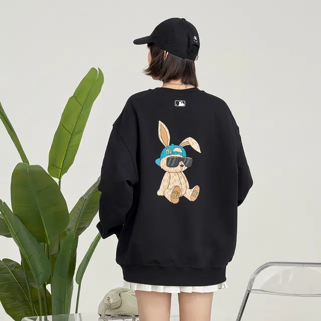 MLB