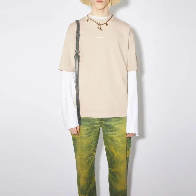 Acne Studios T