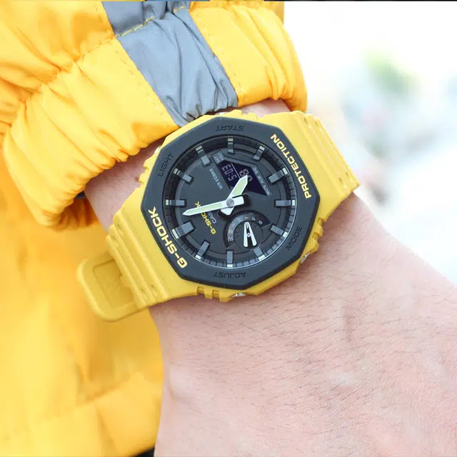 CASIO G-SHOCK GA-2110SU-9A