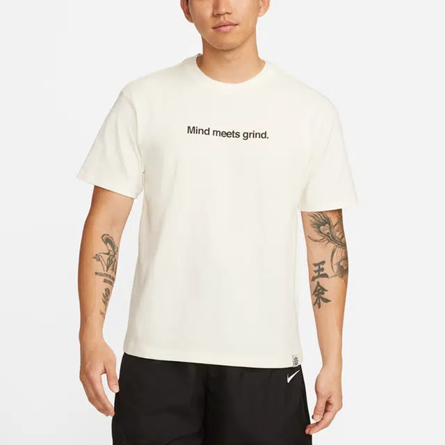 Nike T