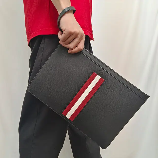 BALLY