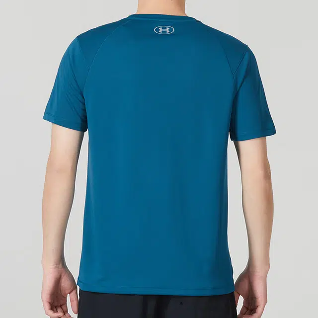Under Armour T