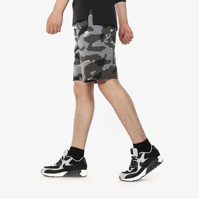 Nike Dry Dna