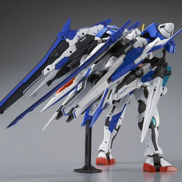 BANDAI PB MG 1100 00V Raiser 00R 00 18cm