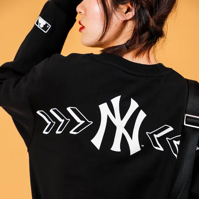MLB Simball overfit Logo