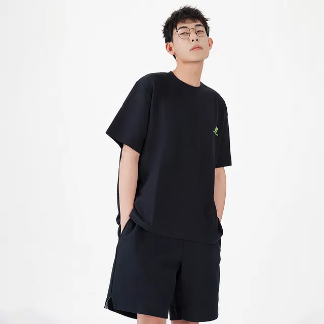New Balance nice rice Logo T