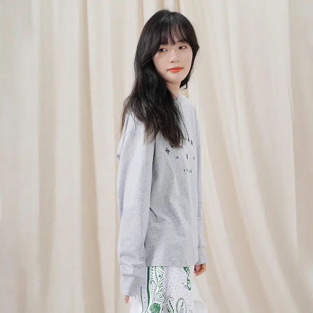 New Balance Logo T