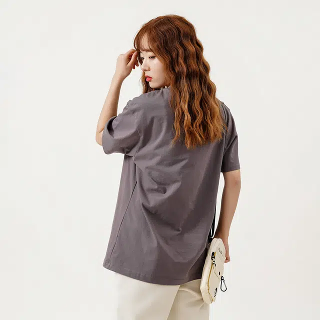 New Balance Logo T