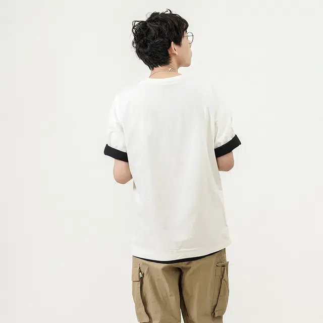 New Balance logoT