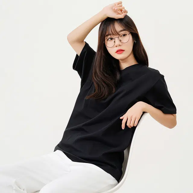New Balance logo T