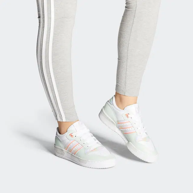 adidas originals Rivalry Low