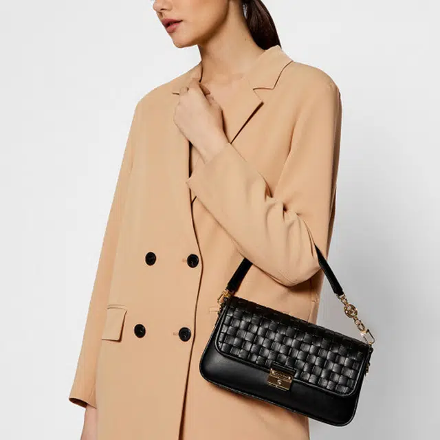 MICHAEL KORS MK Bradshaw Logo