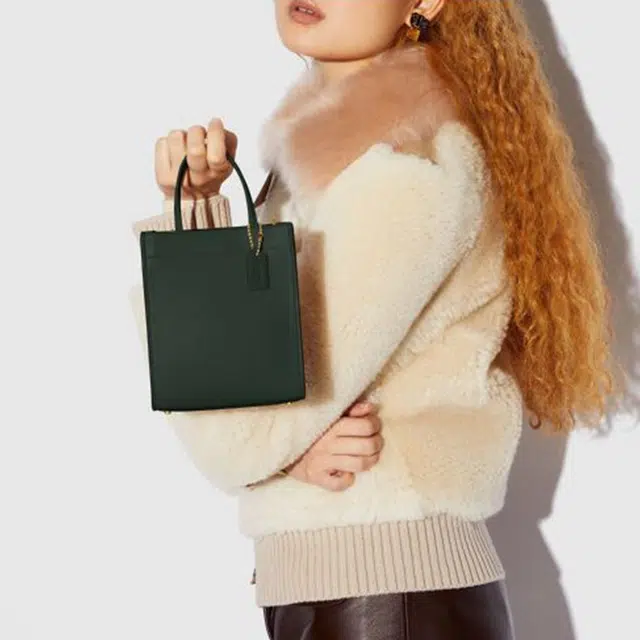 COACH Cashin 14 Tote