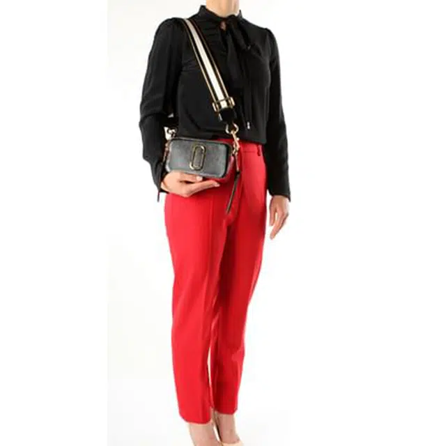 MARC JACOBS Snapshot