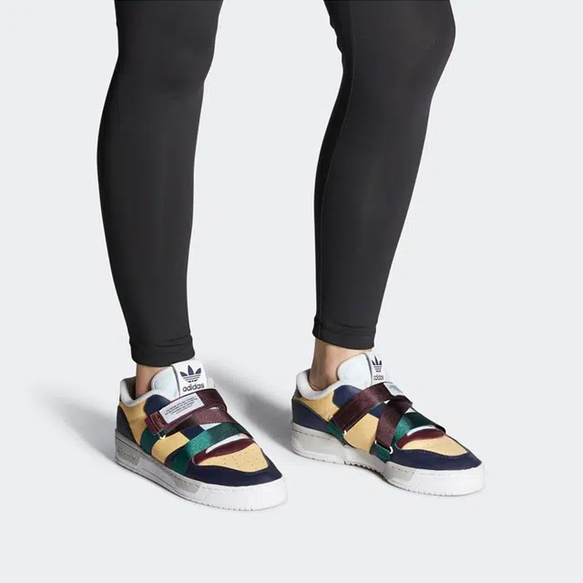 adidas originals Rivalry Low Strap