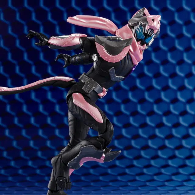 BANDAI REVICE s.h.figuarts 15cm