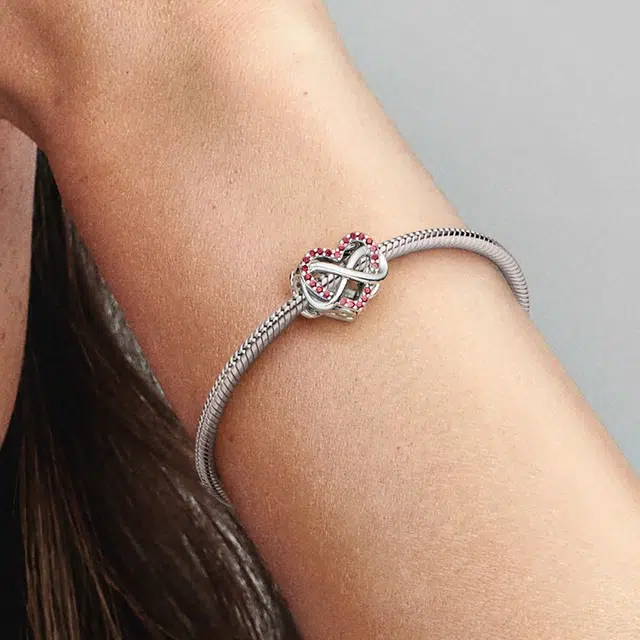 Pandora 3d 925