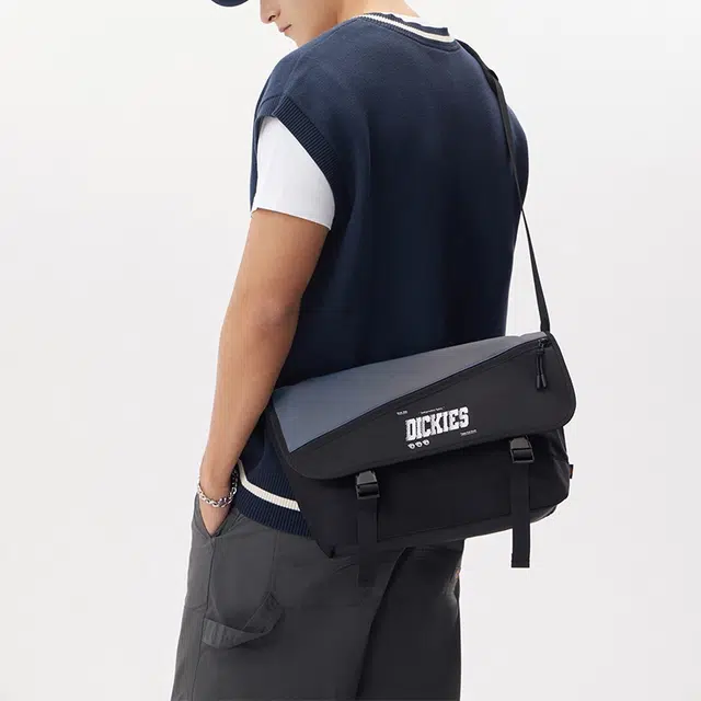 Dickies Logo