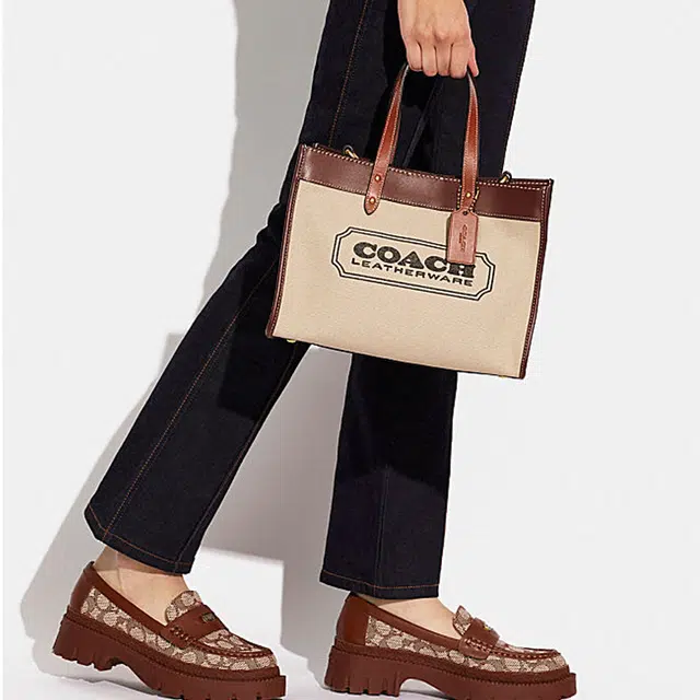 COACH Field 30 Logo Tote