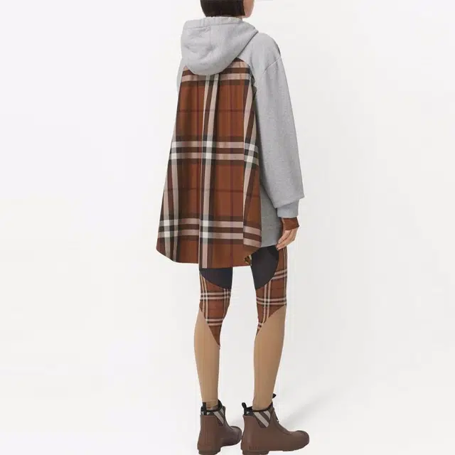 Burberry SS22