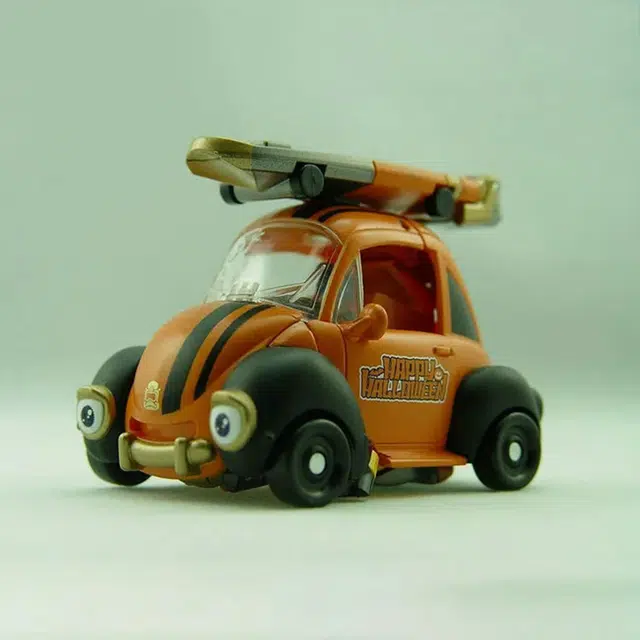 TAKARA TOMY