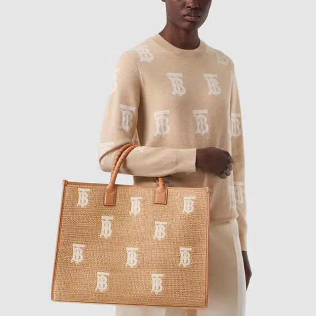 Burberry Freya-
