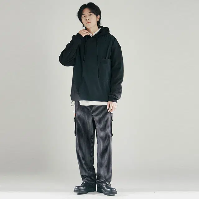 FLOAT SS22