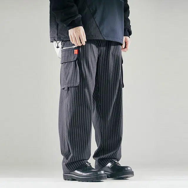 FLOAT SS22