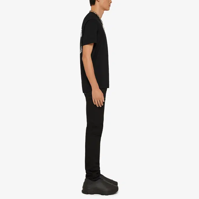 Givenchy SS22 T