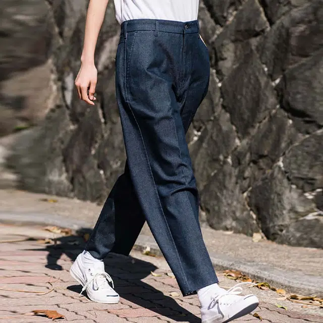 levis